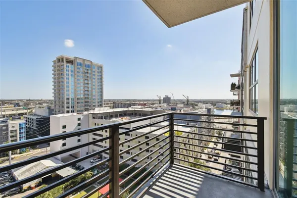 $2,699 | 1208 East Kennedy Boulevard, Unit 1126, Tampa, FL 33602