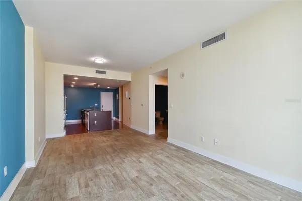 $2,699 | 1208 East Kennedy Boulevard, Unit 1126, Tampa, FL 33602
