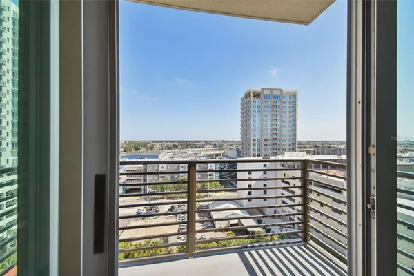 $2,699 | 1208 East Kennedy Boulevard, Unit 1126, Tampa, FL 33602