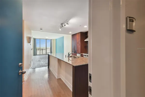 $2,699 | 1208 East Kennedy Boulevard, Unit 1126, Tampa, FL 33602