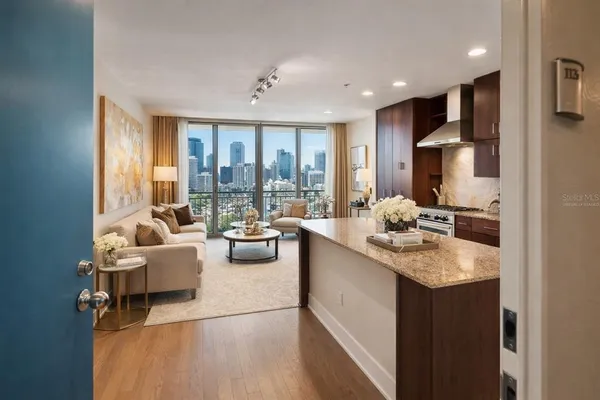 $2,699 | 1208 East Kennedy Boulevard, Unit 1126, Tampa, FL 33602