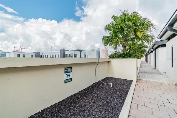 $2,699 | 1208 East Kennedy Boulevard, Unit 1126, Tampa, FL 33602
