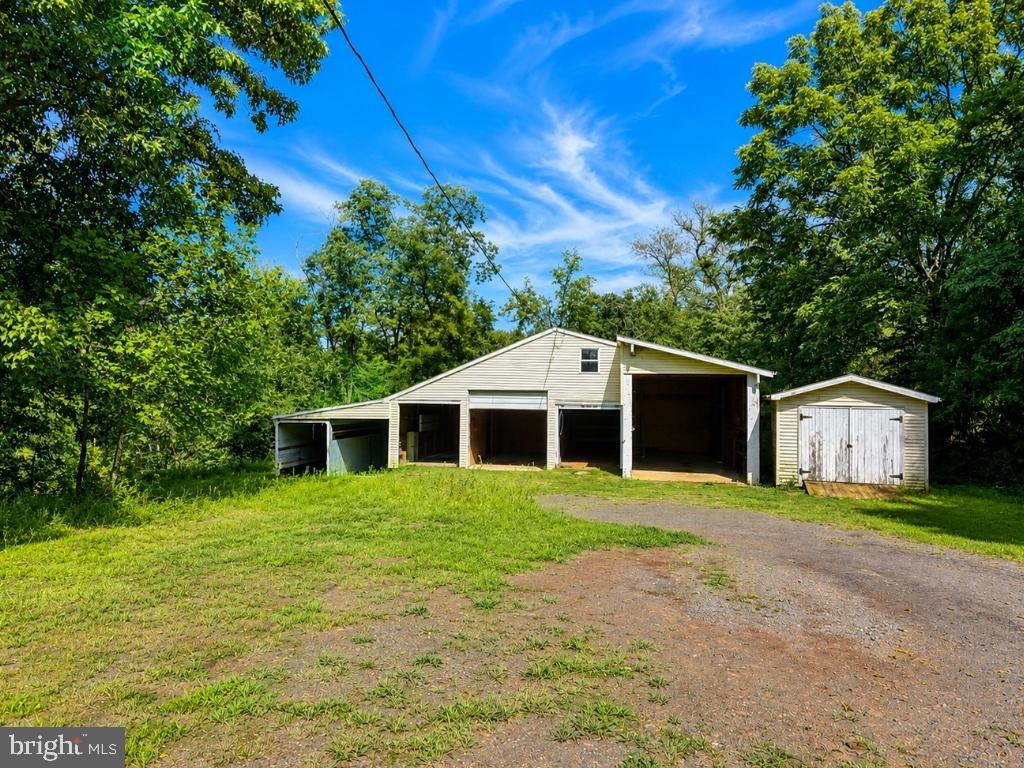 5 Peach Road Liverpool, PA 17045 - Photo 6 of 40 Gallery Image 6