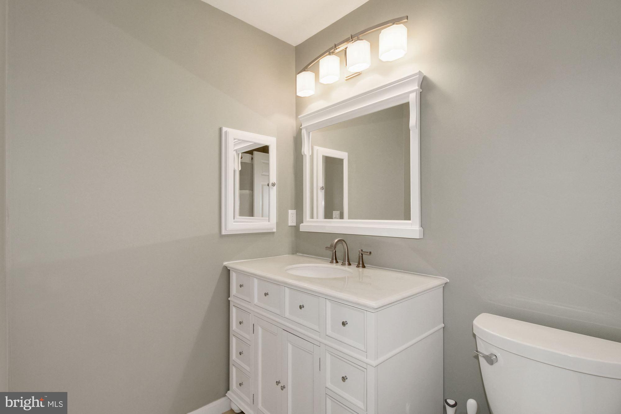 465 Pleasanton Road, Unit C32 Westminster, MD 21157 - Photo 17 of 28 Primary Bathroom