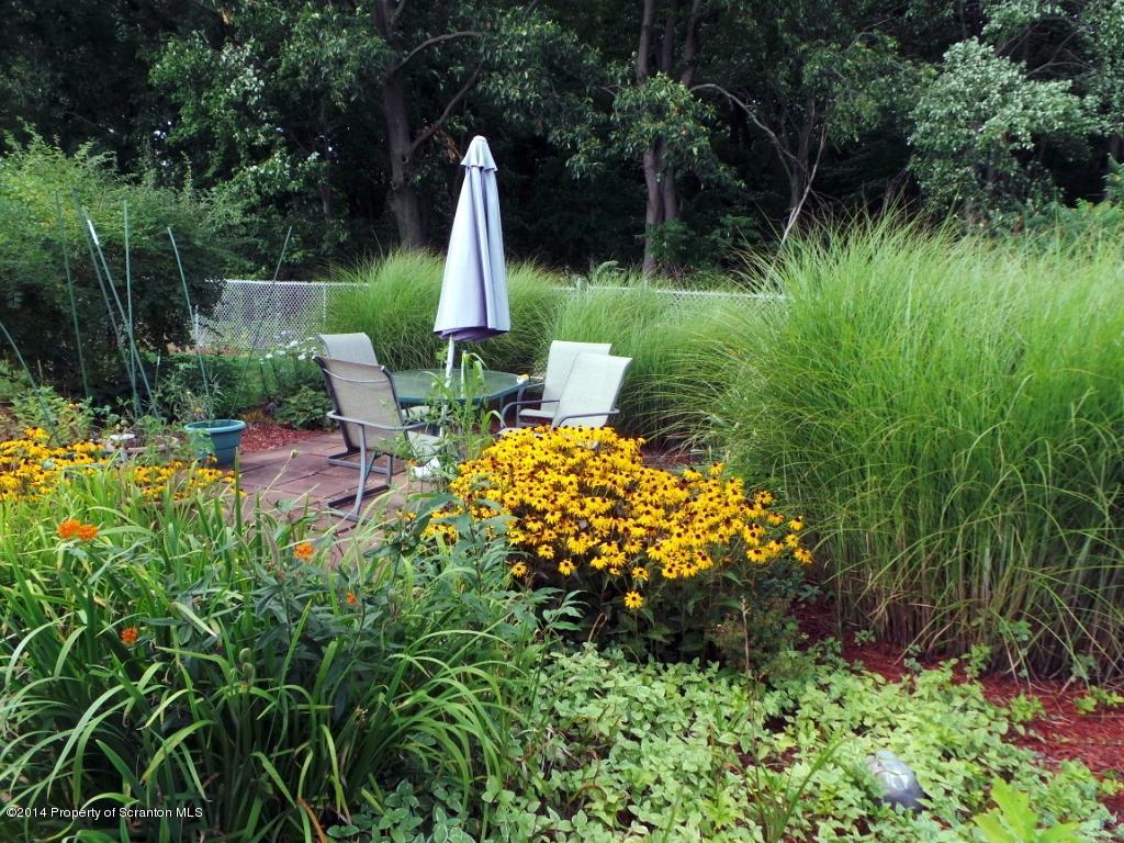 219 Rinaldi Drive Taylor, PA 18517 - Photo 20 of 23 Gallery Image 20
