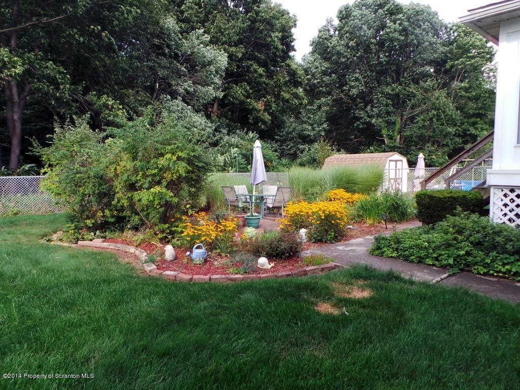 219 Rinaldi Drive Taylor, PA 18517 - Photo 21 of 23 Gallery Image 21