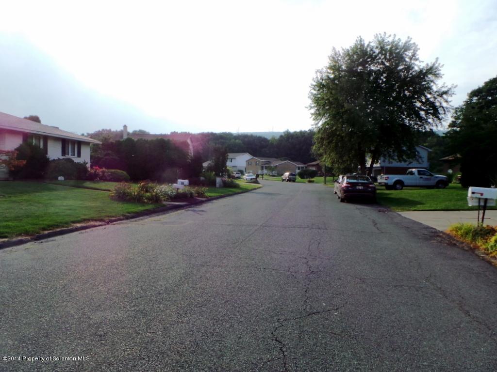 219 Rinaldi Drive Taylor, PA 18517 - Photo 23 of 23 Gallery Image 23
