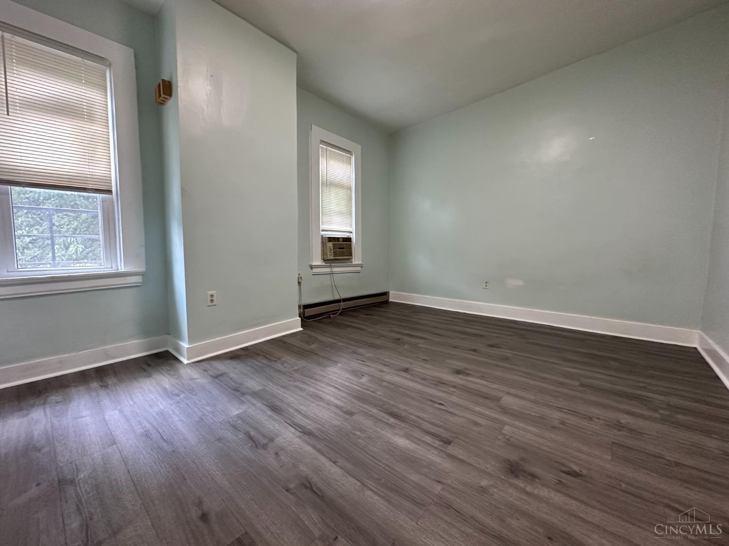 623 Riddle Road, Unit 2 Cincinnati, OH 45220 - Photo 8 of 10