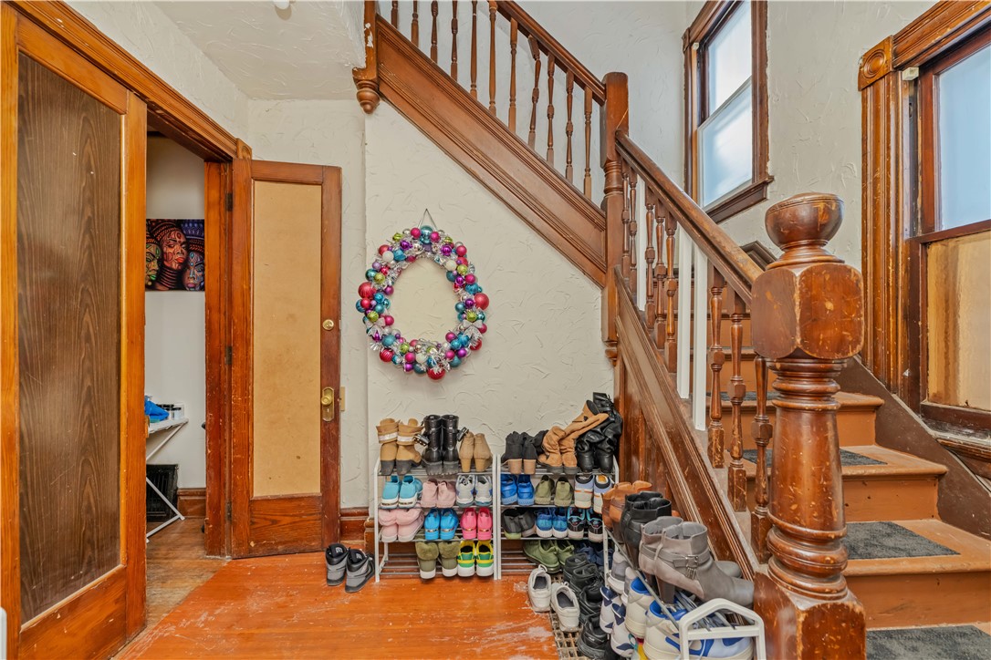 185 Lexington Avenue Rochester, NY 14613 - Photo 4 of 20