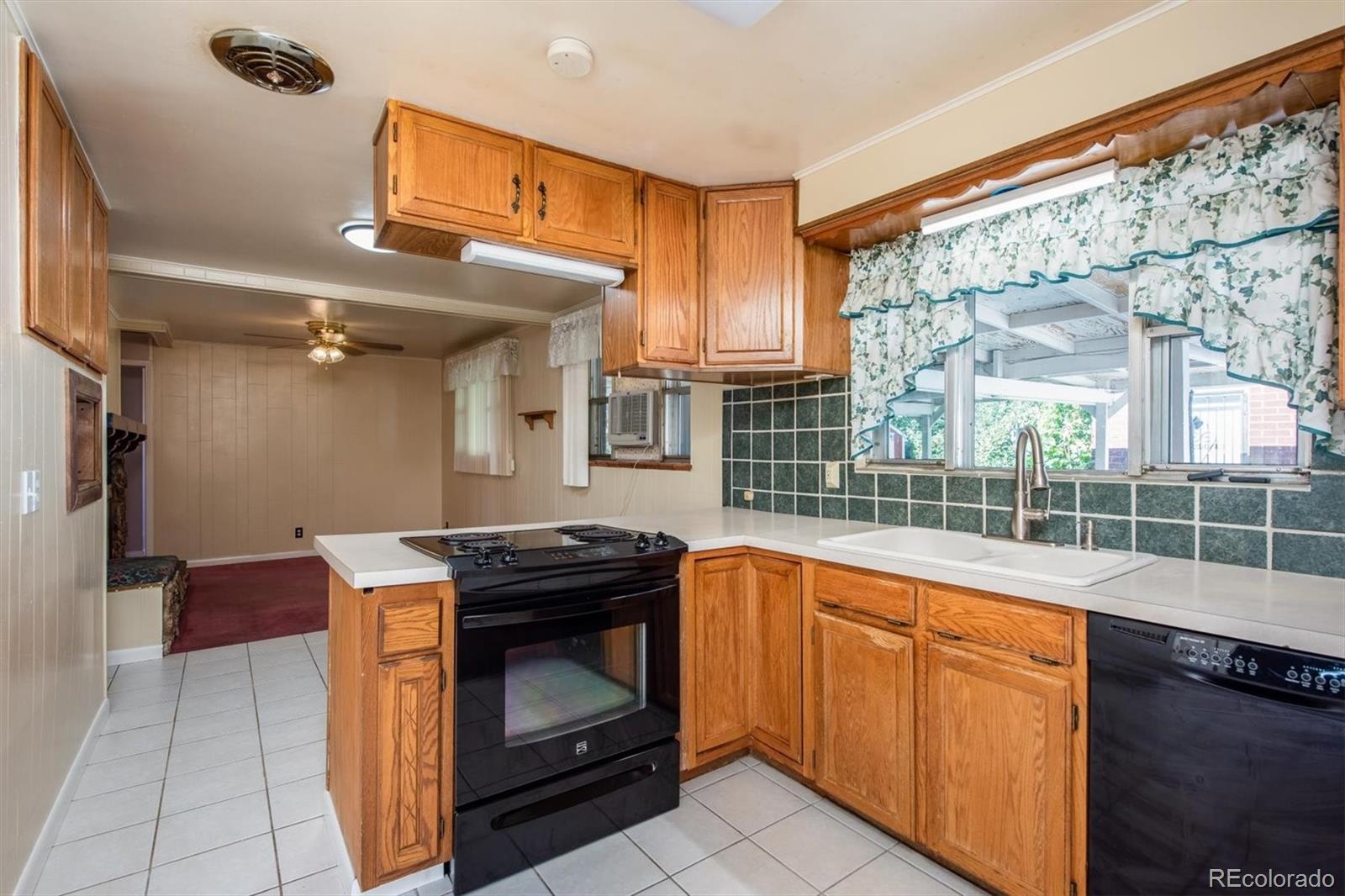 7441 Decatur Street Westminster, CO 80030 - Photo 5 of 18 Gallery Image 5