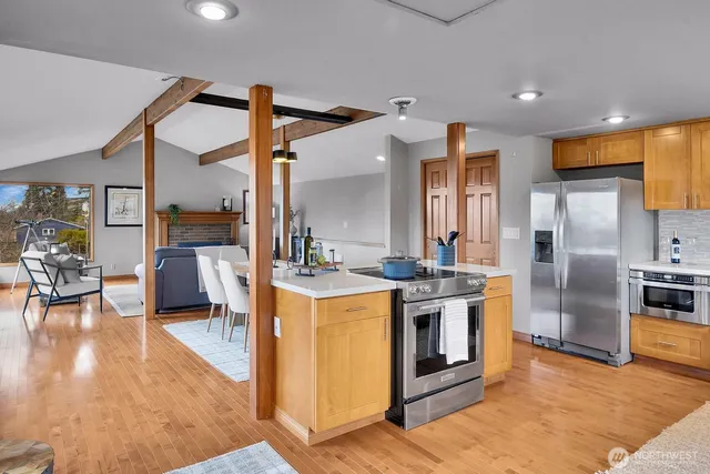 $1,620,000 | 902 7th Avenue South, Edmonds, WA 98020