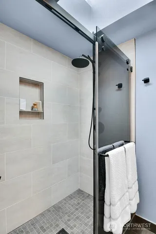 $1,620,000 | 902 7th Avenue South, Edmonds, WA 98020