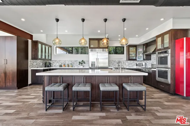 $17,000 | 3655 Glenridge Drive, Sherman Oaks, CA 91423