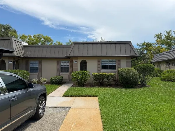 $129,000 | 4142 Hampton Drive, Unit 4142, New Port Richey, FL 34652