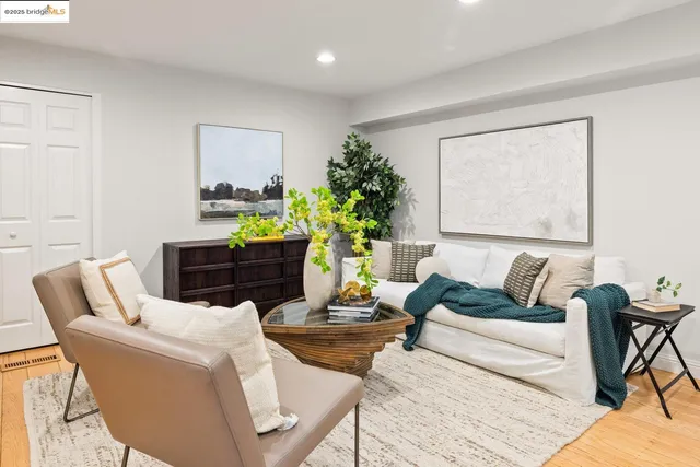 $1,175,000 | 6342 Doran Drive, Oakland, CA 94611