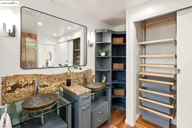 $1,175,000 | 6342 Doran Drive, Oakland, CA 94611