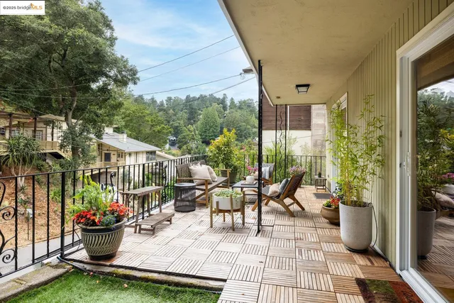 $1,175,000 | 6342 Doran Drive, Oakland, CA 94611