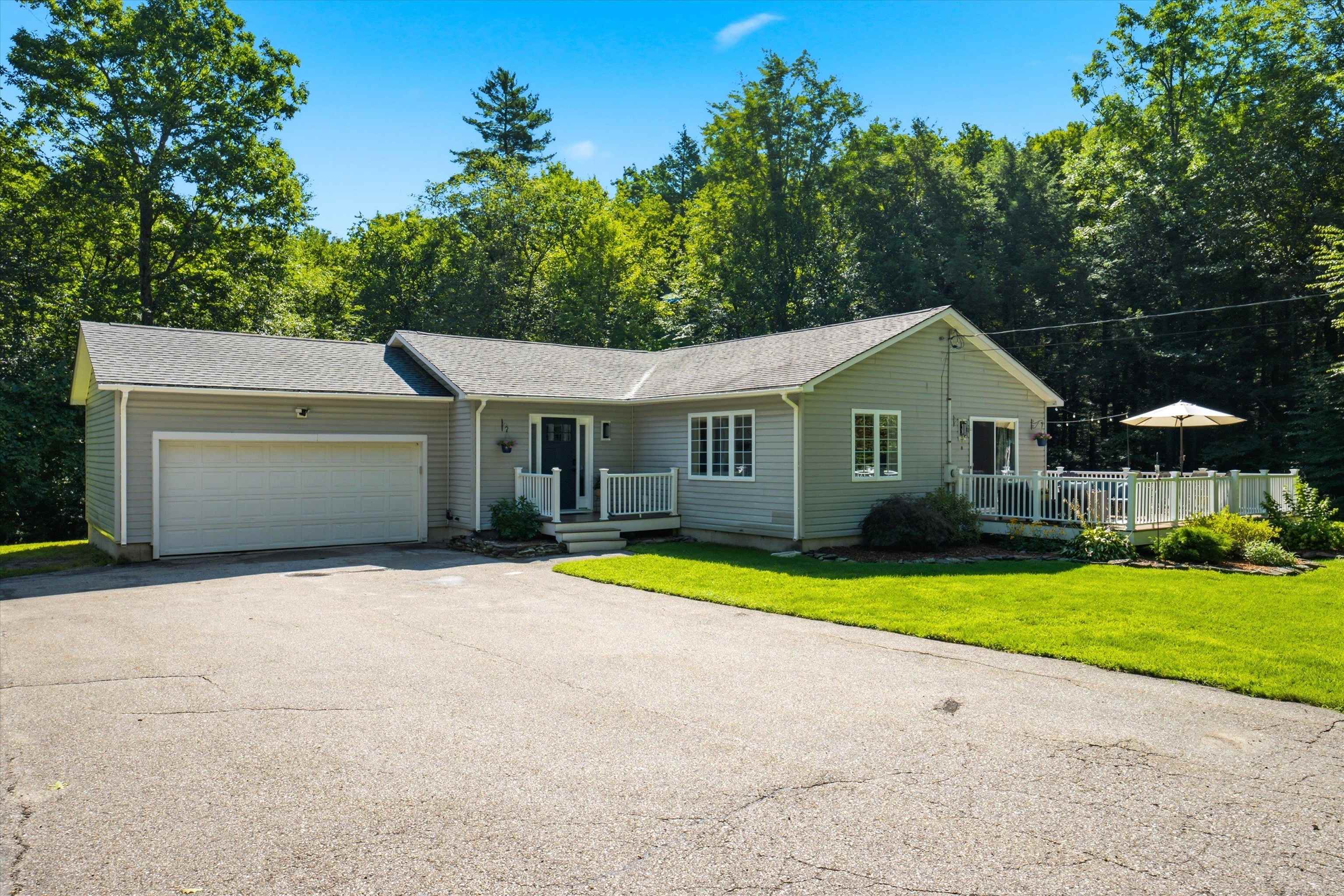 127 A Green Road Raymond, NH 03077 - Photo 1 of 56 Gallery Image 1
