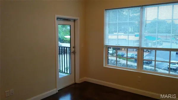 $1,600 | 257 South Florissant Road, Unit 106, Ferguson, MO 63135
