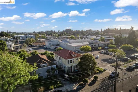 $679,000 | 2201 Coloma Street, Oakland, CA 94602