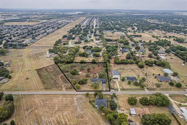 $599,000 | 11300 Smallwood Drive, Burleson, TX 76028