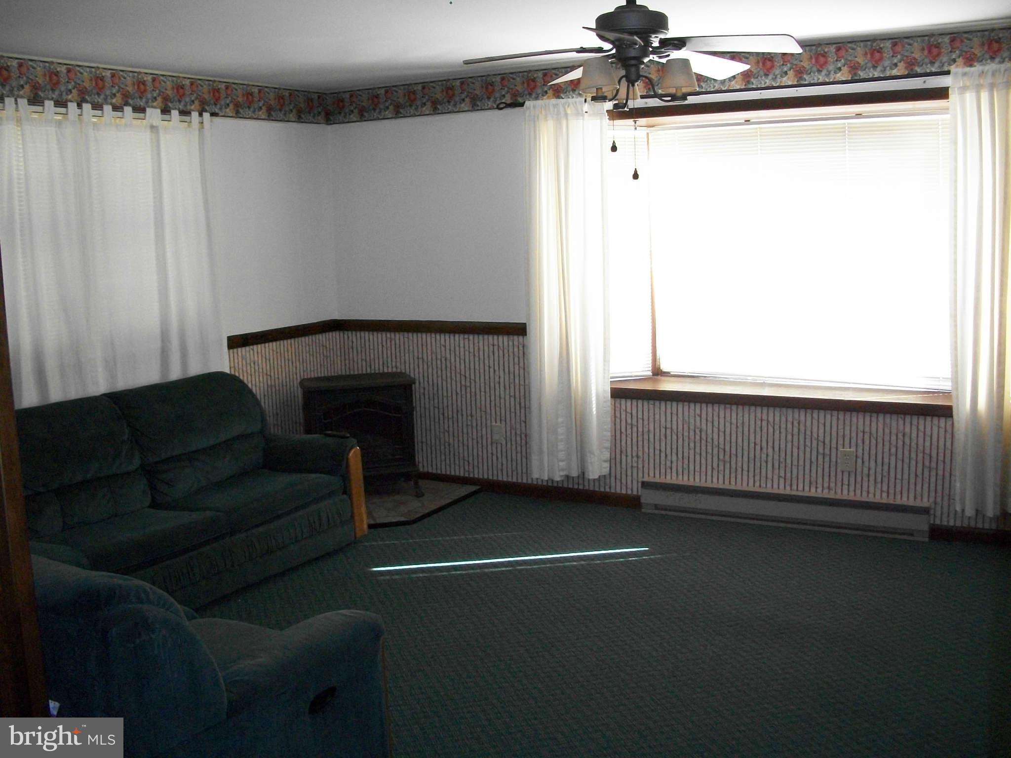 9030 Rabbit Road North Greencastle, PA 17225 - Photo 11 of 21 Family Room