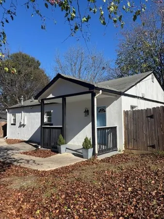 $2,400 | 1076 Grant Way Southeast, Atlanta, GA 30315