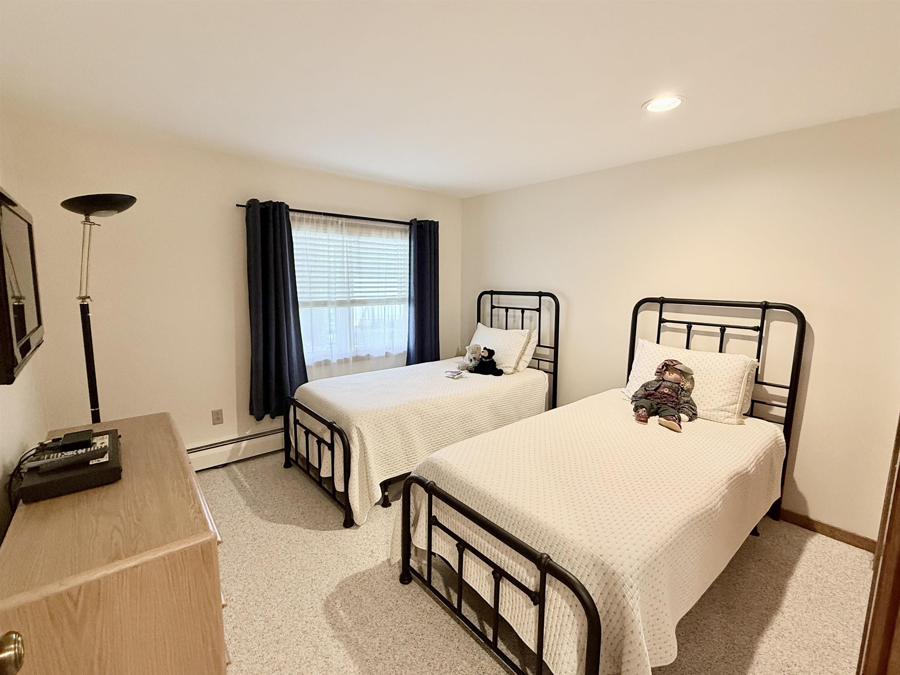 10 Middle Ridge Road South Londonderry, VT 05155 - Photo 16 of 24