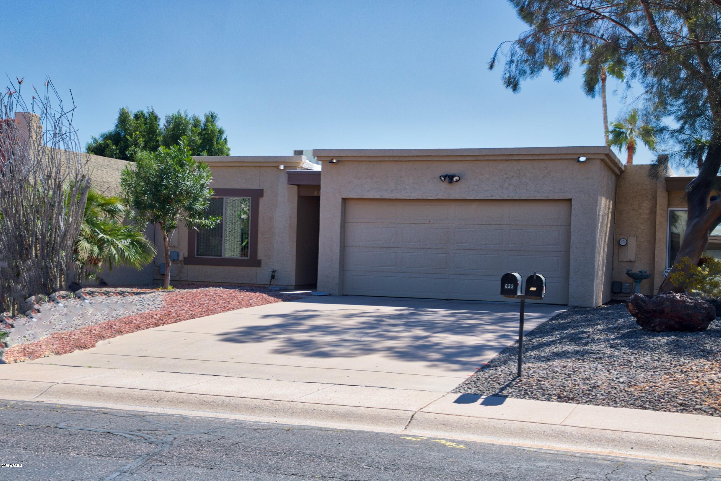 833 West Rice Drive Tempe, AZ 85283 - Photo 3 of 28 IMG_0684_7 (Custom)