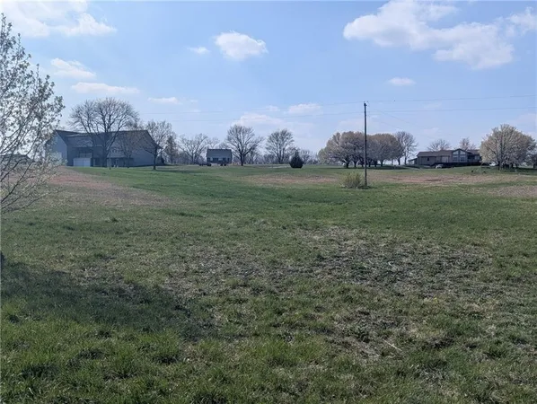 $40,000 | Lake Viking Terrace, Altamont, MO 64620