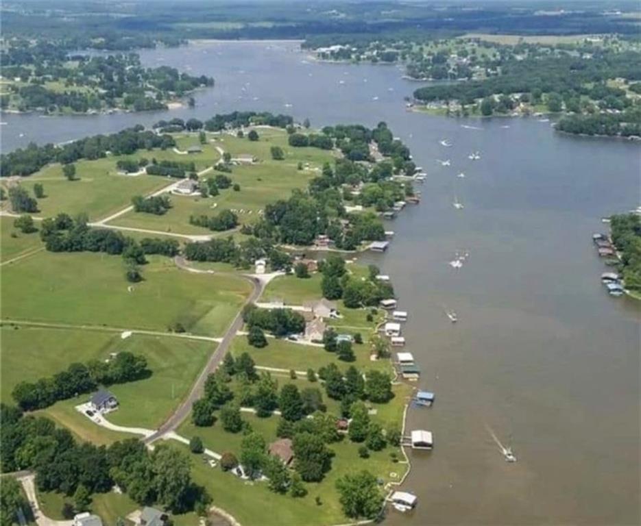 Lake Viking Terrace Altamont, MO 64620 - Photo 4 of 12