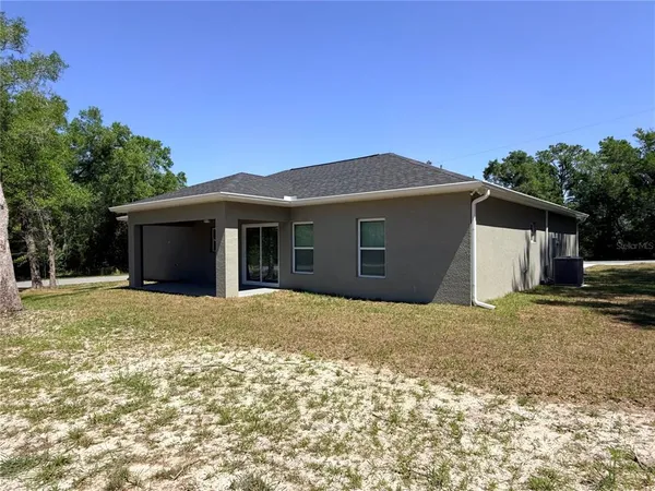$1,950 | 2186 West G Martinelli Boulevard, Citrus Springs, FL 34434