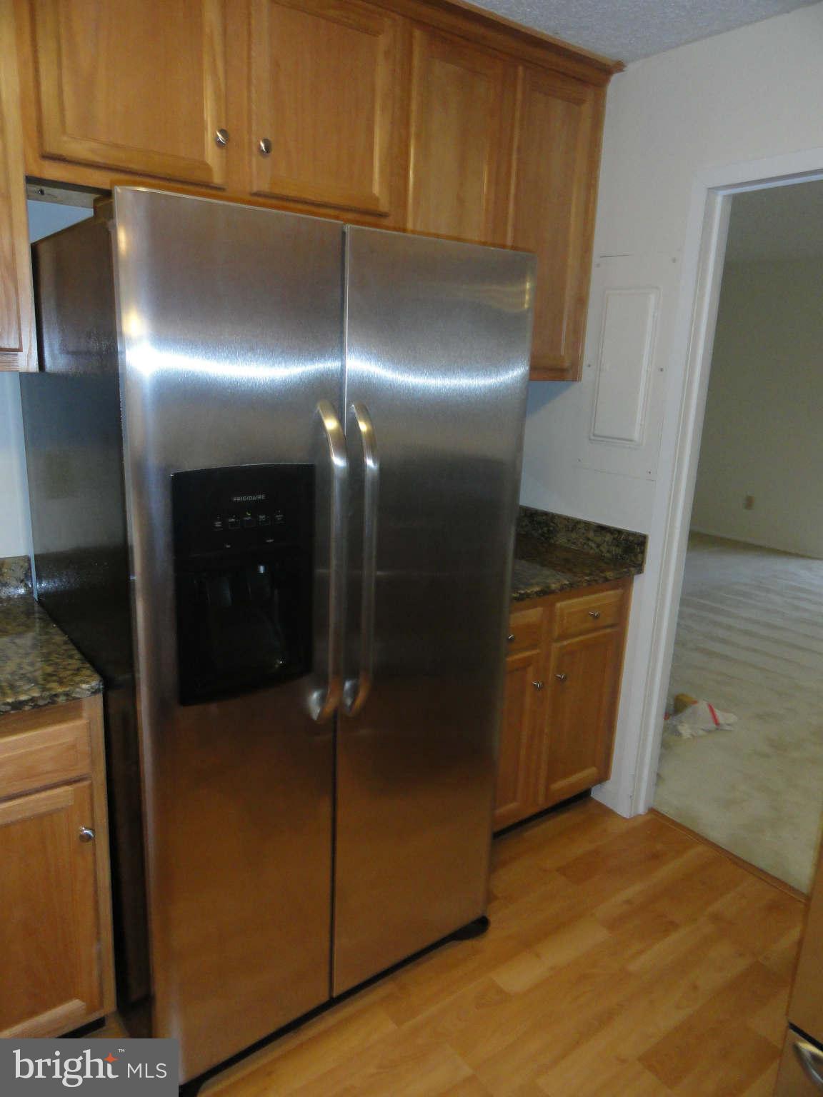 2258 Southgate Square Reston, VA 20191 - Photo 16 of 28 Kitchen
