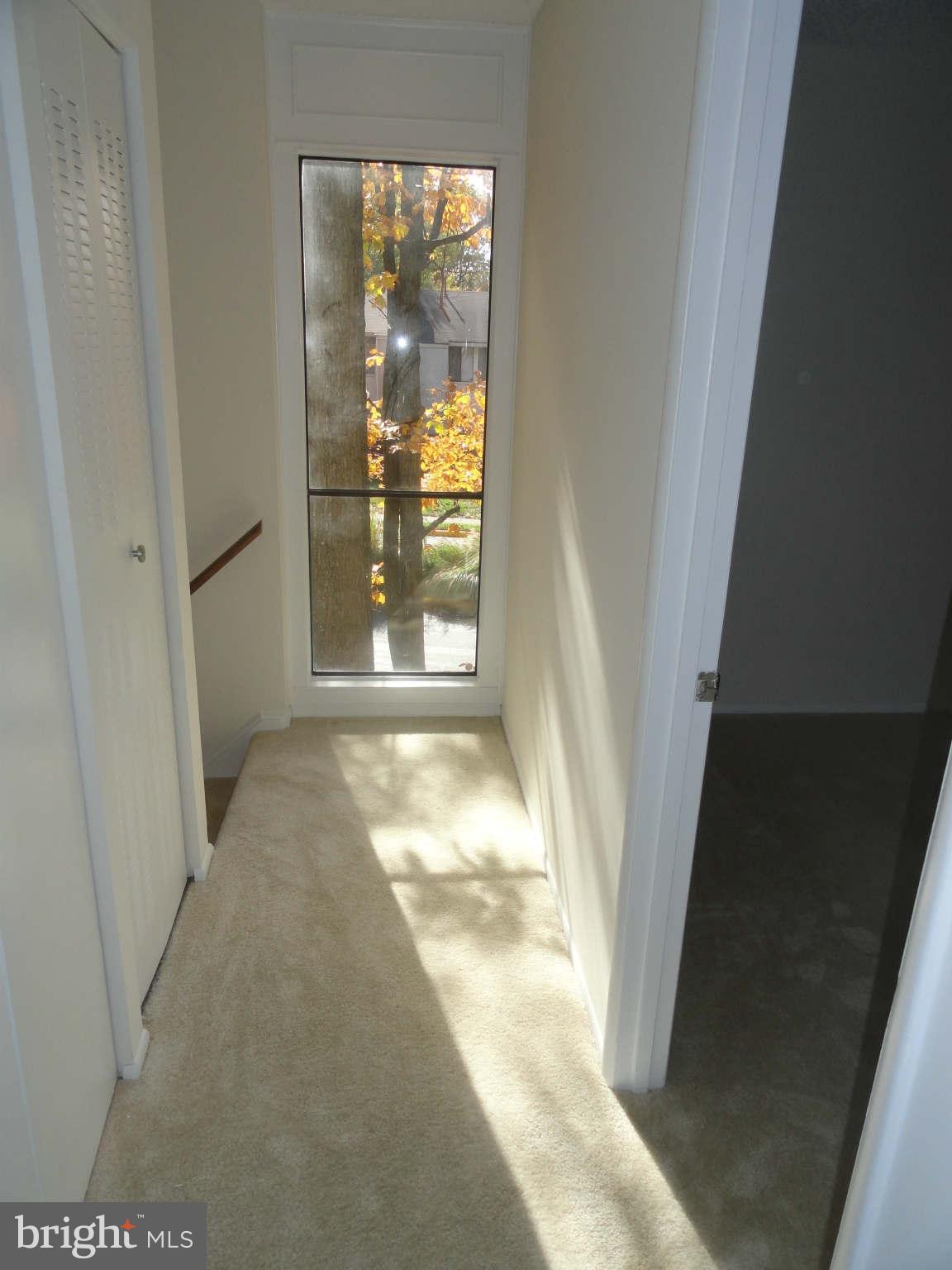 2258 Southgate Square Reston, VA 20191 - Photo 22 of 28 Interior (General)