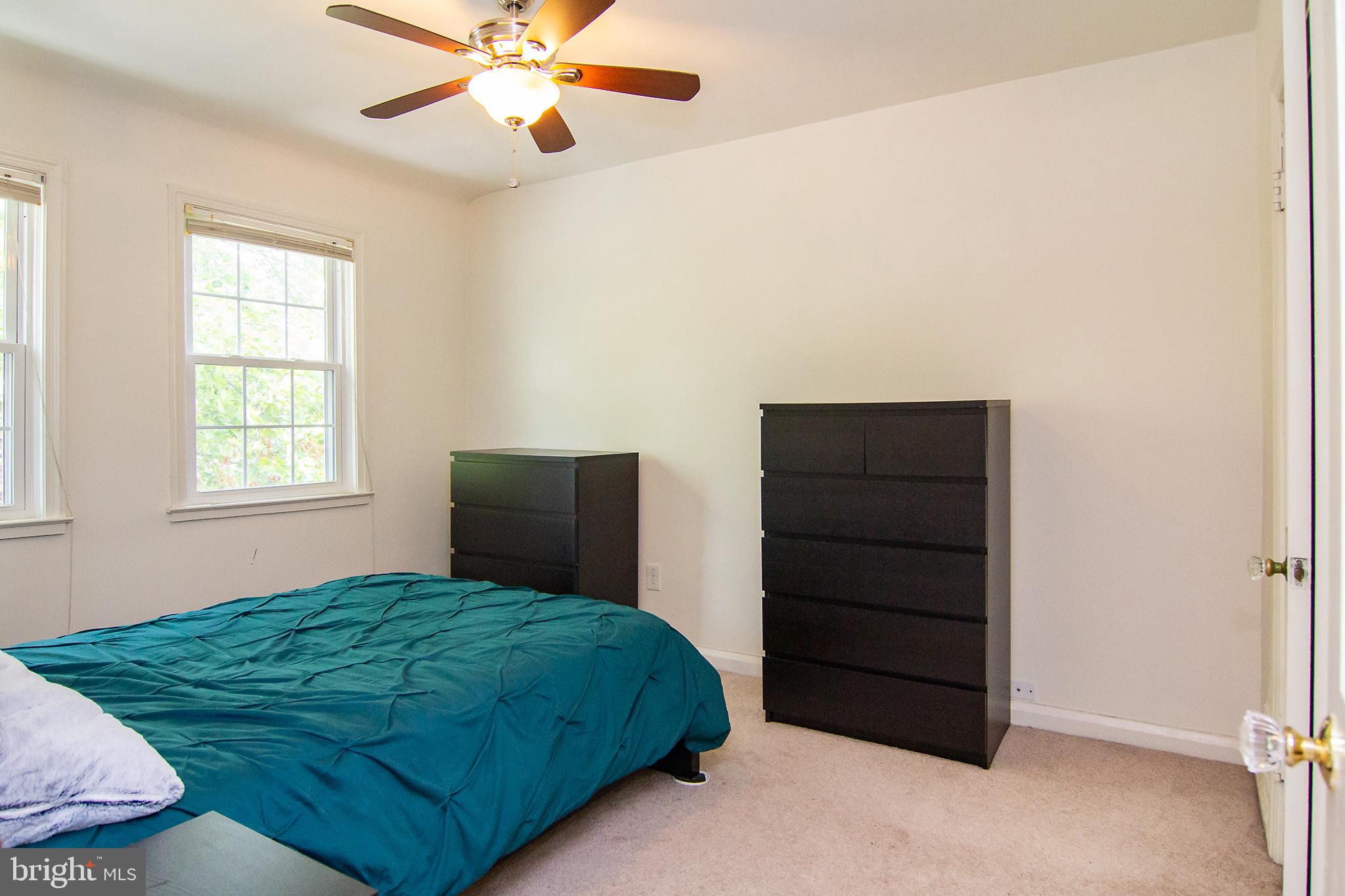 8361 Hillendale Road Baltimore, MD 21234 - Photo 21 of 32
