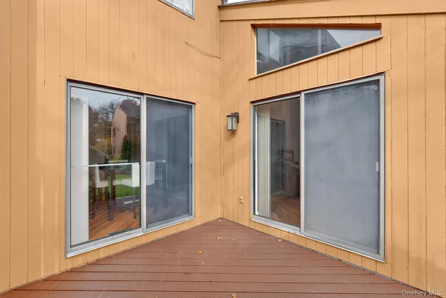 $699,000 | 200 California Road, Unit 9, Mount Vernon, NY 10552