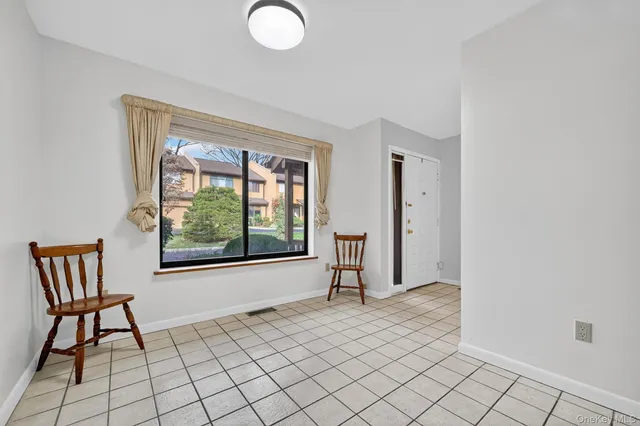 $699,000 | 200 California Road, Unit 9, Mount Vernon, NY 10552