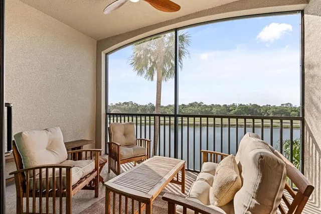 $2,100 | 17108 Vardon Terrace, Unit 304, Bradenton, FL 34211