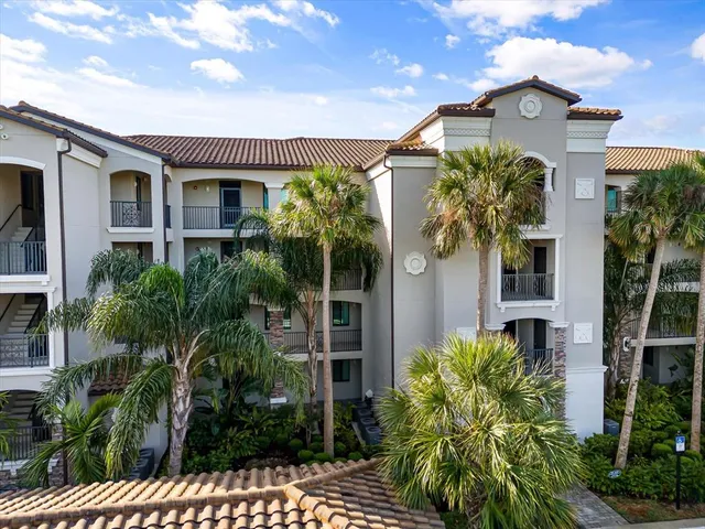 $2,100 | 17108 Vardon Terrace, Unit 304, Bradenton, FL 34211