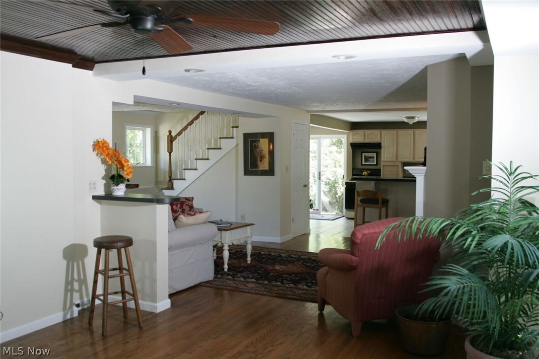 6532 Highland Road Cleveland, OH 44143 - Photo 3 of 33 Gallery Image 3