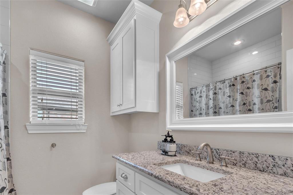 129 Oak Springs Loop Mabank, TX 75147 - Photo 22 of 32