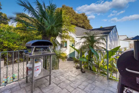 $1,995,000 | 807 West Mission Street, Santa Barbara, CA 93101