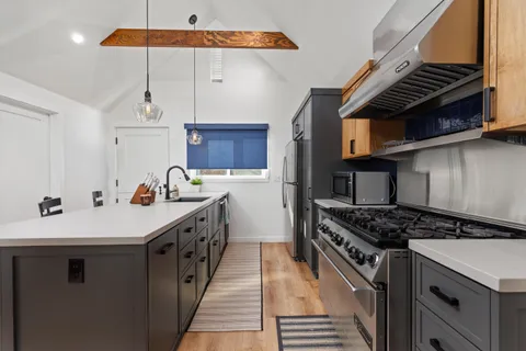 $1,995,000 | 807 West Mission Street, Santa Barbara, CA 93101