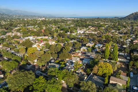 $1,995,000 | 807 West Mission Street, Santa Barbara, CA 93101