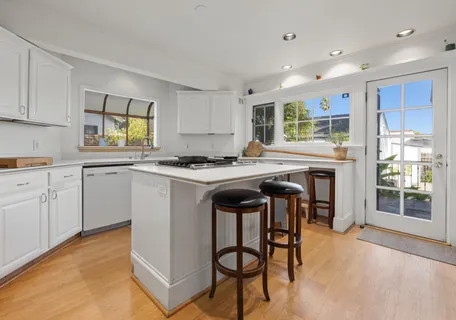 $1,995,000 | 807 West Mission Street, Santa Barbara, CA 93101