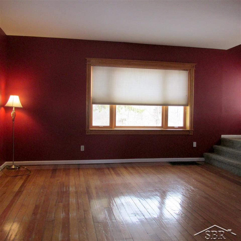 5519 North Seymour Road Flushing, MI 48433 - Photo 13 of 21 31239274-12.JPG