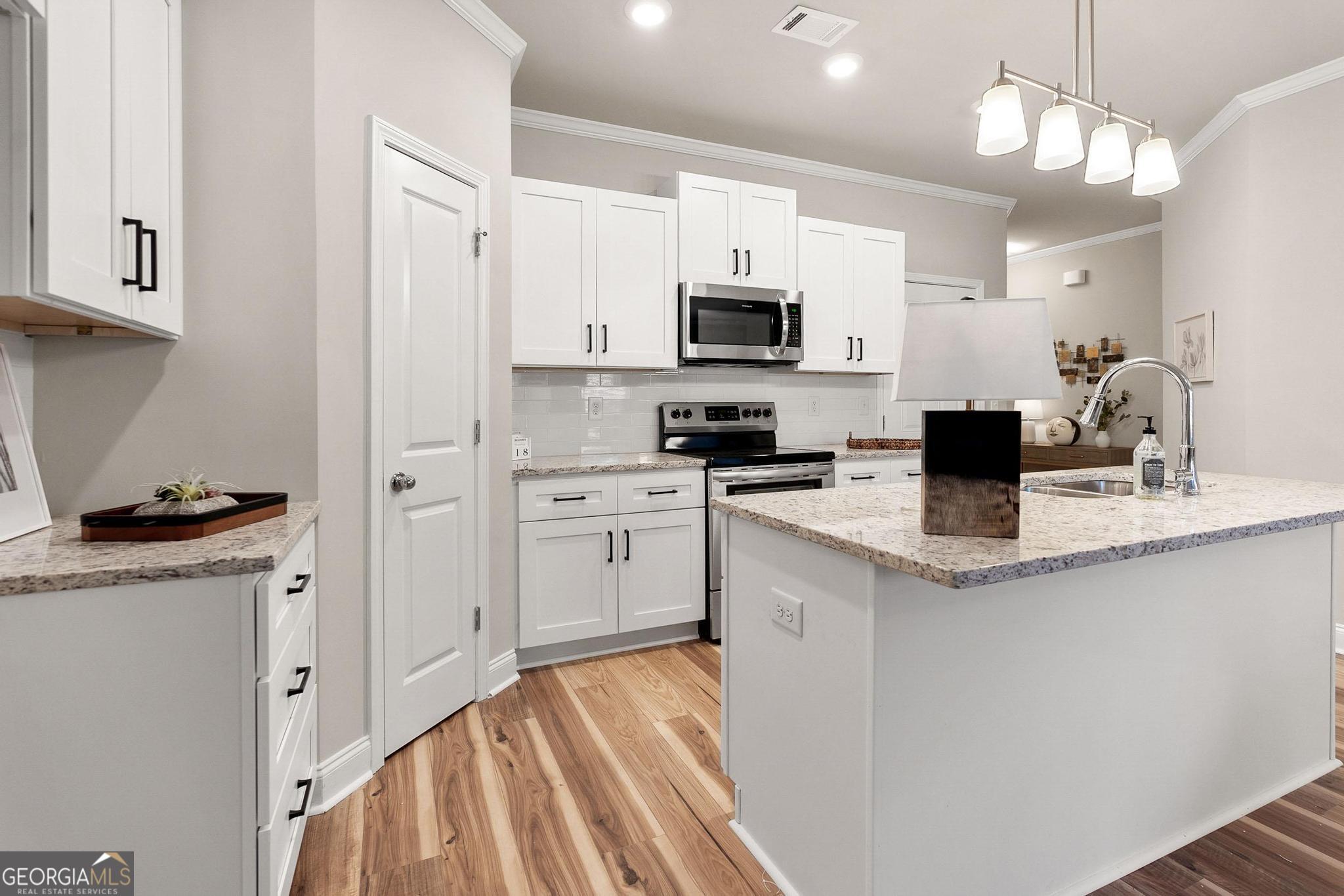 4 Dewey Road Lilburn, GA 30047 - Photo 7 of 20