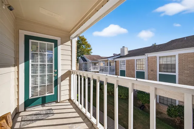 $80,000 | 12660 Ashford Point Drive, Unit 606, Houston, TX 77082