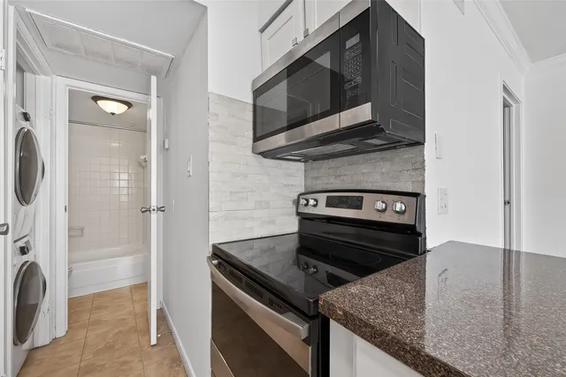 $80,000 | 12660 Ashford Point Drive, Unit 606, Houston, TX 77082