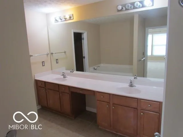 $2,595 | 13951 Avalon Boulevard, Fishers, IN 46037